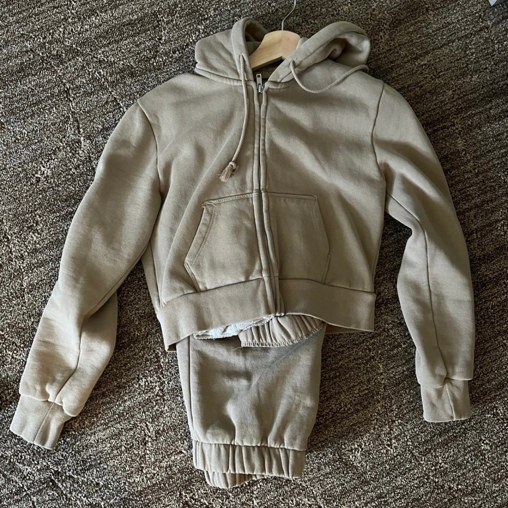 Brandy Melville Sweatsuit